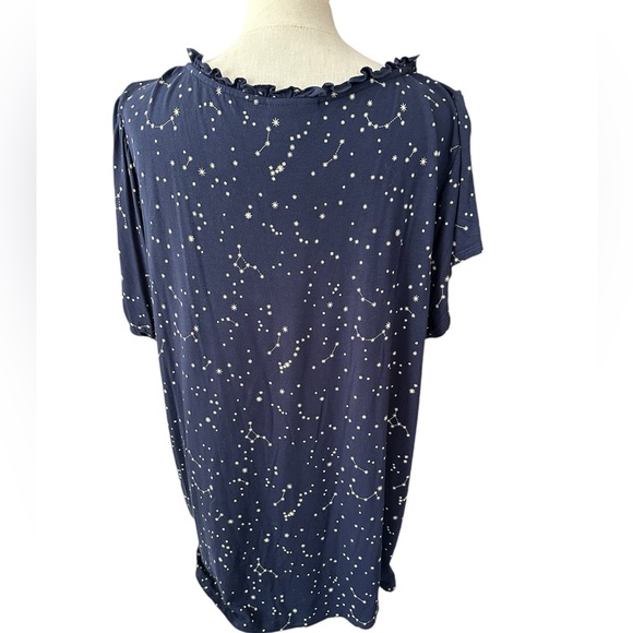 EUC ModCloth Everyday Optimism tee in constellations 3X 💫 - Picture 3 of 8